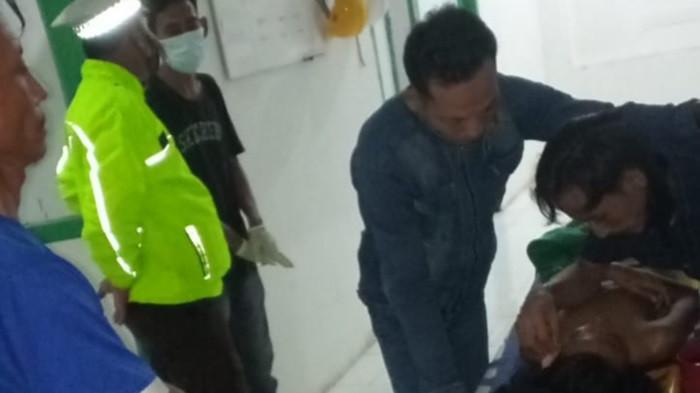 Tabrak Fuso Saat Hendak Masuk Pintu TOL, Satu Pelajar Tewas  dan Satunya Diopname