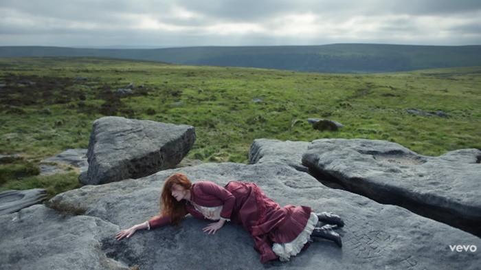 Lirik Lagu Sympathy Magic by Florence feat The Machine, Populer di Spotify