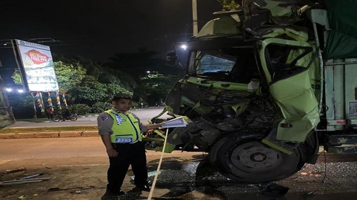 Perjalanan Terakhir Arga, Pegawai Pabrik Tempe Tewas Terjepit Truk dalam Kecelakaan di Palembang