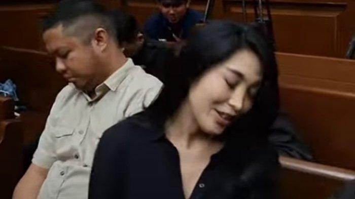 'Jangan Ketawa!' Nayunda Cengengesan Saat Hakim Curigai Uang Pemberian SYL, tak Mungkin Cuma-cuma