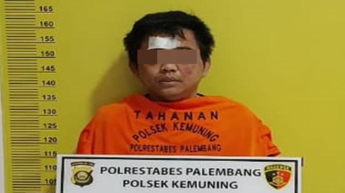 MASUK ke Toko Kue di Pipa Reja Palembang, Pria Ini Babak Belur Dihajar Massa, Saya Khilaf Pak!