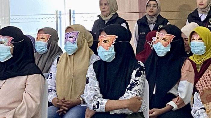Pulang Haji Jemaah Wanita Ditangkap Polres Malinau, Punya Warung Miras dan Usaha Prostitusi