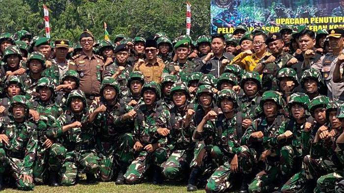 Pangdam II/Sriwijaya Tutup Latsarmil Komcad Matra Darat BUMS Sinar Mas TA 2025