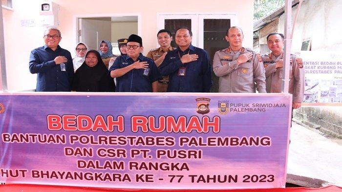 Kapolda Sumsel Resmikan Bedah Rumah Polrestabes Palembang dan PT Pusri Palembang