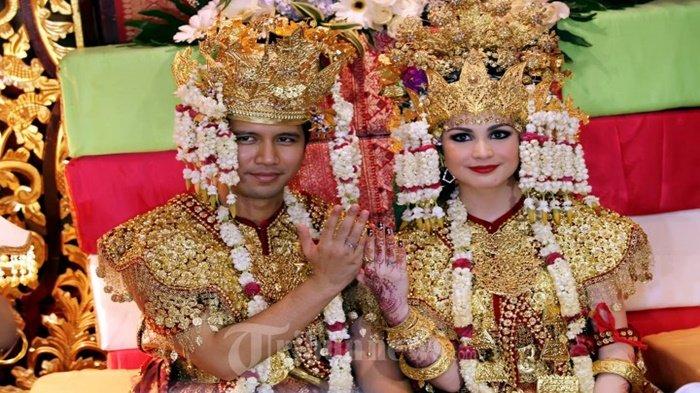 Profil Arumi Bachsin Istri Emil Dardak Wakil Gubernur Terpilih Jawa Timur, Berdarah Palembang Jerman