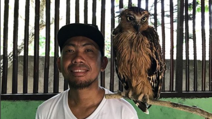 Lihat Gaya Mewah Bos Abu Tours Hamzah Mamba Hingga Tak Berangkatkan 16 Ribu Calon Jemaahnya