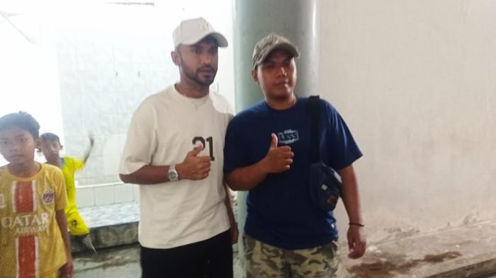 ajak jechson berfoto