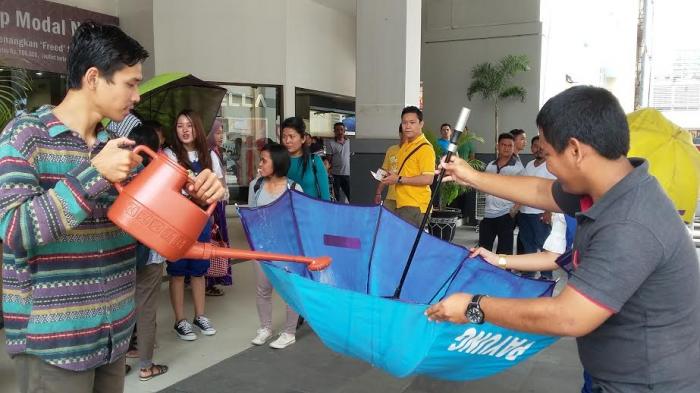 Cat Tembok No Drop Demonstrasi di PS Mall