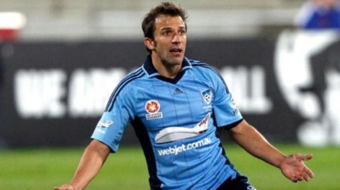 Muncul Akun Palsu, Del Piero Bakal Tuntut Facebook