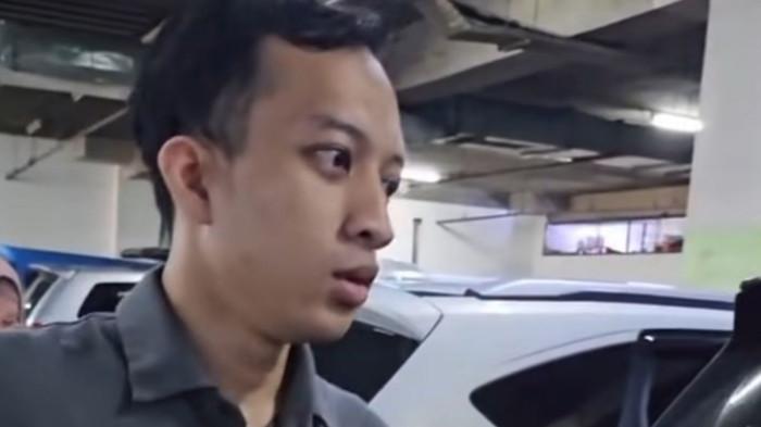 ANAK PROPAM - Video viral pria yang ngaku bawa mobil barang bukti pinjaman dari ayahnya yang anggota Propam Polda Metro Jaya.