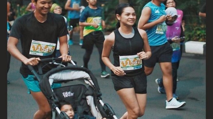 Inilah 4 Pasangan Selebriti Kerap Habiskan Momen Berdua Dengan Berolahraga