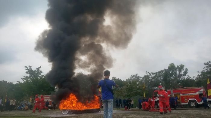 HUT Pol PP OKU Timur Menegangkan