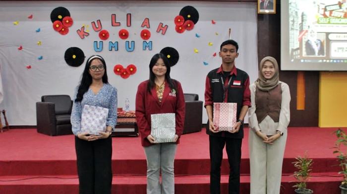 SELF DIAGNOSE - Diagnosis kesehatan mental tetap harus dari tenaga profesional. Pesan itu jadi sorotan utama kuliah umum HIMAPSI UKMC tentang tren self-diagnose.