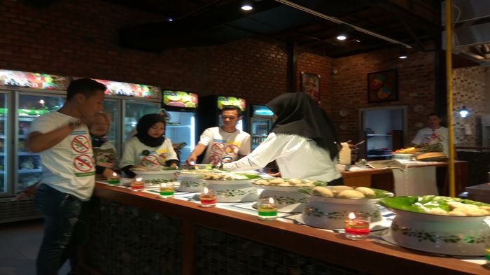 Pastikan Keamanan Makanan Saat Asian Games, Ini Yang Dilakukan BPOM RI di Sentra Kuliner Palembang