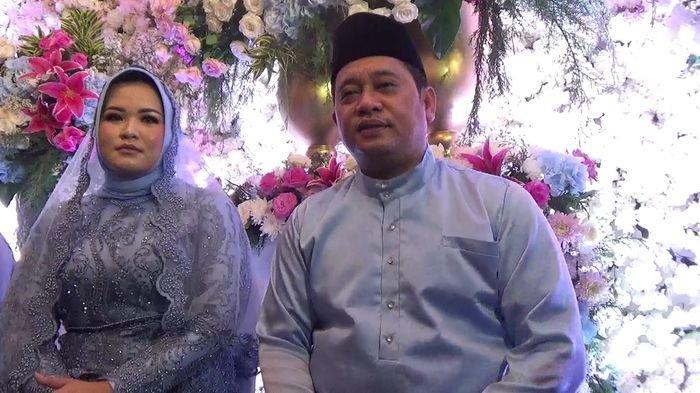 Berbalas Pantun, Tukar Cincin dan Sungkem Warnai Prosesi Lamaran Bupati Banyuasin ke dr Fitriyanti