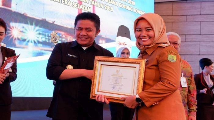 Desa Mekar Kecamatan Sungai Lilin Muba Raih Penghargaan Desa Prosfektif Good Governance