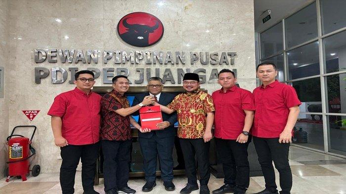 Diusung PDI Perjuangan, Ratu Dewa-Prima Salam Optimis Menang di Pilkada Palembang