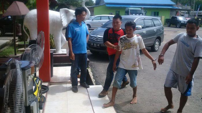 Afriansyah Cukup Hitungan Detik Bobol Sekolah di PALI