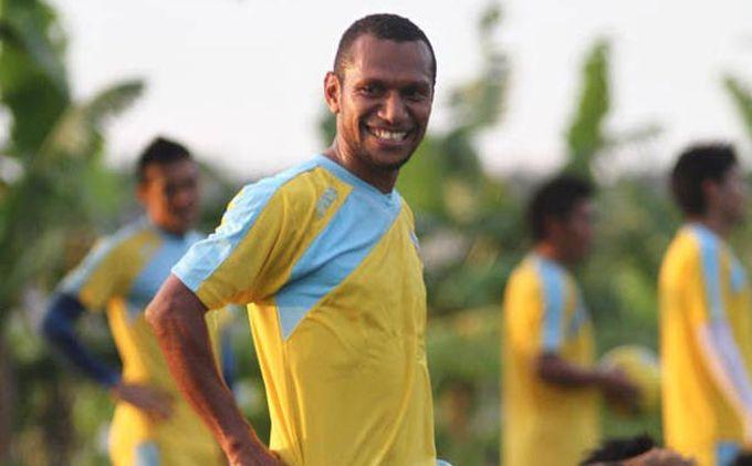 Erol Iba Siap Latih Sriwijaya FC U-21