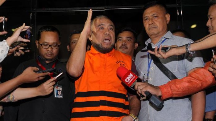 MK Berhentikan Secara Tidak Hormat Patrialis Akbar