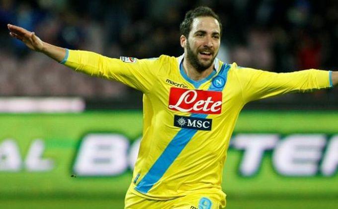 Didepak Juventus, Higuain Berpeluang Gabung Klub Milik David Beckham di MLS