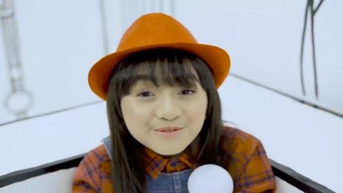 Hits di Tik Tok, Ini Kunci Gitar Lagu 'Lagu Untuk Kamu' dari Alyssa Dezek: Kalau Kangen Suaraku