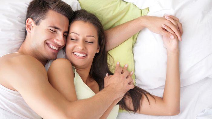 8 Adegan Seks yang Terjadi di Film Porno, Jarang Terjadi di Kamar Tidur Anda