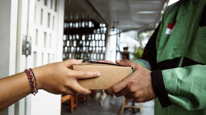 Daftar Jam Operasional Jasa Pengiriman Barang di Indonesia selama Libur Natal dan Tahun Baru 2023