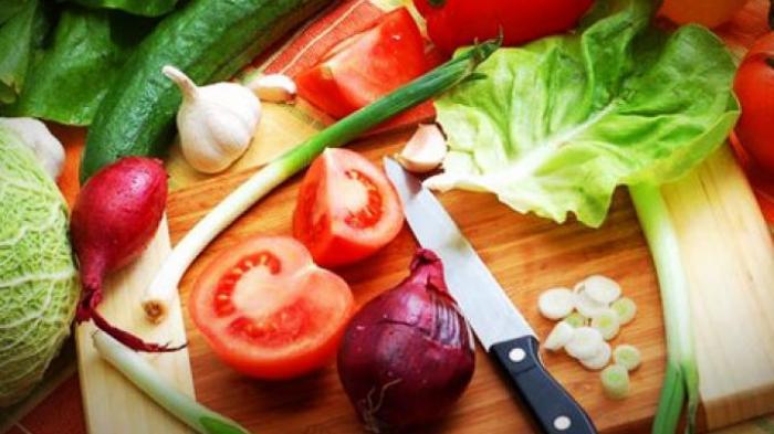 Hati-hati, Anda Bisa Keracunan Jika Makan 6 Makanan Sehat Ini