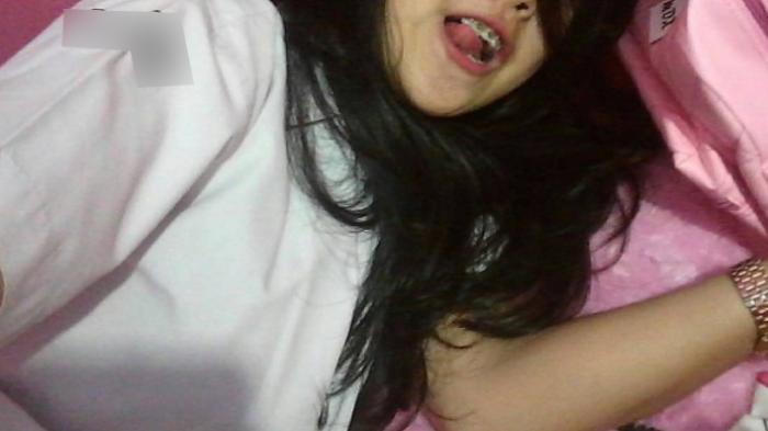 Pulang Sekolah, Siswi SMA Digilir Lima Kawannya di Rumah Sepi Hingga Pingsan