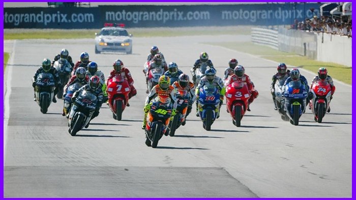 Link Live Streaming TV Online Trans 7 Moto GP Valencia 2018, Rossi Optimis Jelang Race Malam Nanti