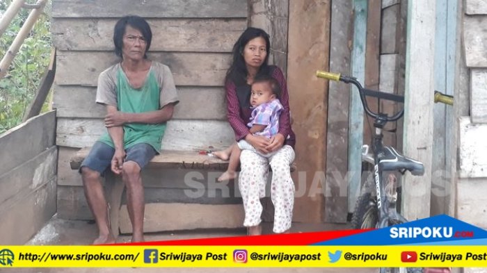 Sempat Bikin Heboh Dunia Maya. Sekarang Begini Kondisi Keluarga Miskin Asal OKU Selatan Ini