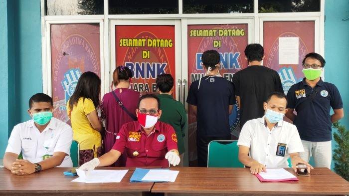 Oknum Kades Di Kabupaten PALI Tertangkap Sedang Pesta Narkoba Bersama Teman Wanita