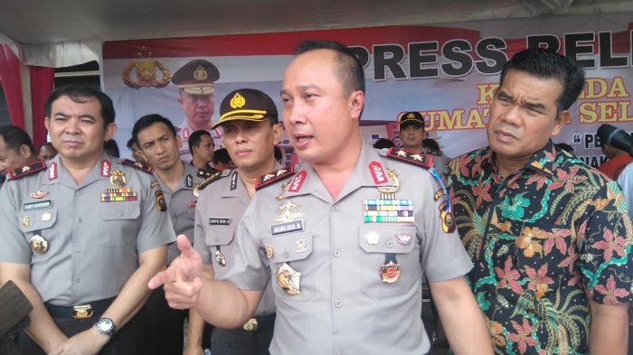 Kapolda Sumsel: Ada 15 Orang Anggota Termasuk PNS yang Terlibat Penerimaan Polri