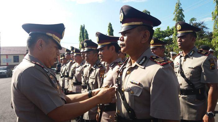 Kapolres Lahat Pimpin Sertijab 9 Perwira (Foto)