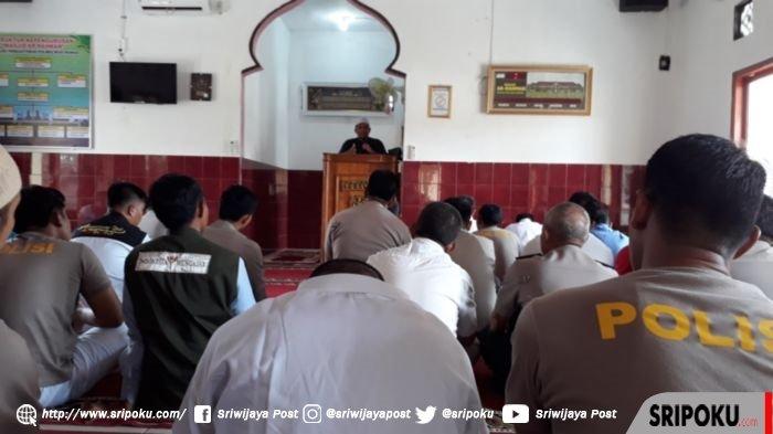 Satu Minggu Dua Kali Siraman Rohani di Masjid Arrahman Polres Musirawas