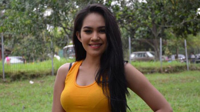 Nyaris Jadi Korban Teror di Paris, Artis Seksi Ini Sempat Ketakutan