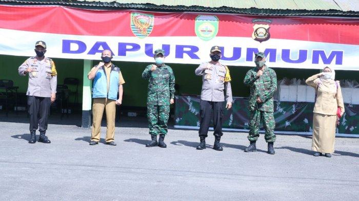 KAPOLDA Sumsel Tinjau Dapur Umum Gugus Tugas Penanggulangan Covid19, Beri Semangat ke Semua Personil