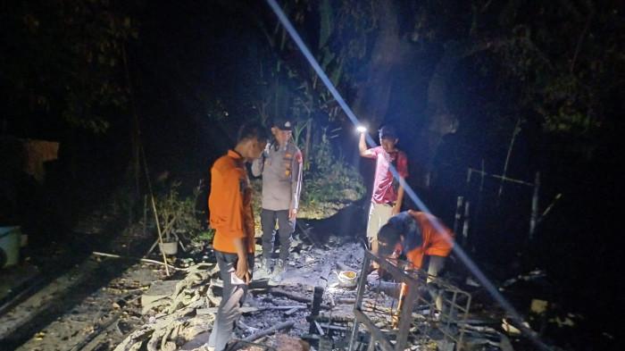 Ditinggal ke Warung, Rumah Warga Sekonjing Ogan Ilir Dilalap Api, Penyebab Diduga Korsleting Listrik