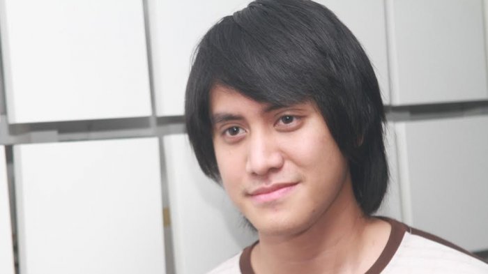 Santer Dikabarkan Widi Mundur dari Grup Band Vierratale, Kevin Aprilio Beber Fakta Sebenarnya