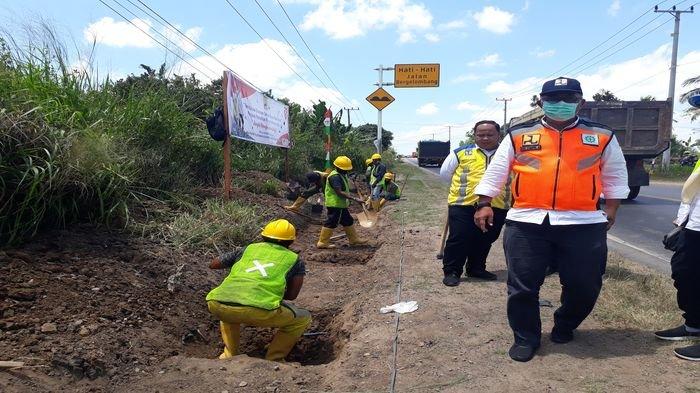 Bantu Masyarakat Terdampak Covid-19, Kementerian PUPR Rangkul 3300 Pekerja Bangun Drainase di Sumsel