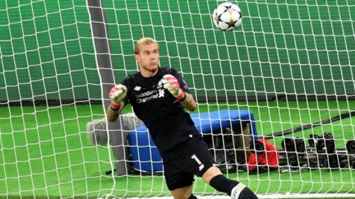 Kiper Termahal di Dunia, Alisson Becker Siap Geser Loris Karius di Posisi Utama Liverpool