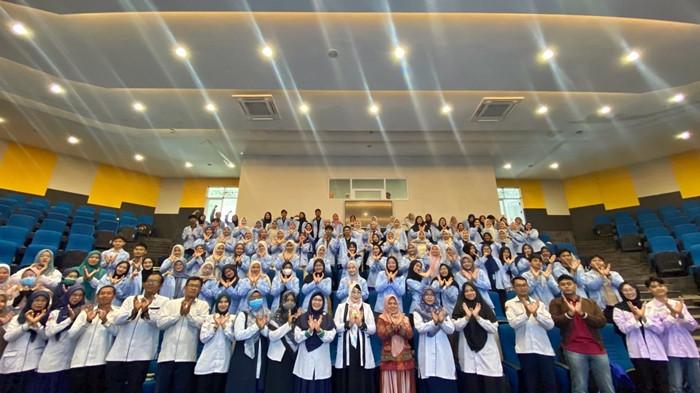 KULIAH DOSEN TAMU - Fakultas Psikologi UIN Raden Fatah Palembang menggelar Kuliah Dosen Tamu bertema Current Issues in Islamic Educational Psychology, menghadirkan kolaborasi akademik lintas kampus.