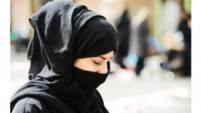 Nikahi Wanita Bercadar, Ternyata Ini Sosok Istri Egi John