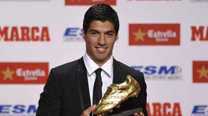 Setelah Insiden Gigit Chiellini, Suarez Mengaku Insyaf