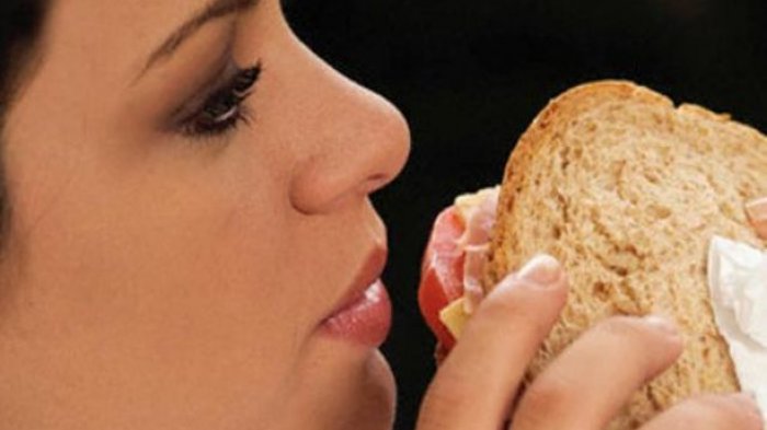 Jangan Sampai Kelebihan! Ternyata Segini Jumlah Roti yang Tepat untuk Mengganti Nasi