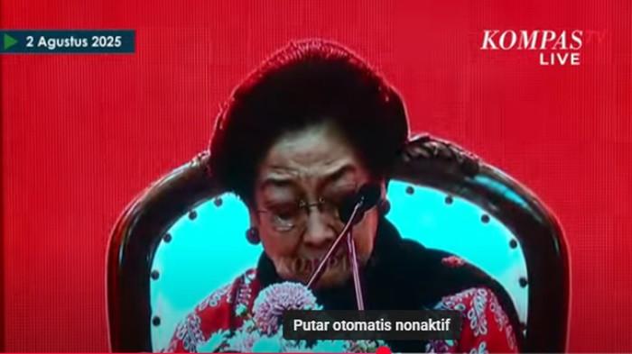 'Kebenaran Itu Pasti Menang' Tangis Megawati Sambut Kedatangan Hasto di Kongres PDIP
