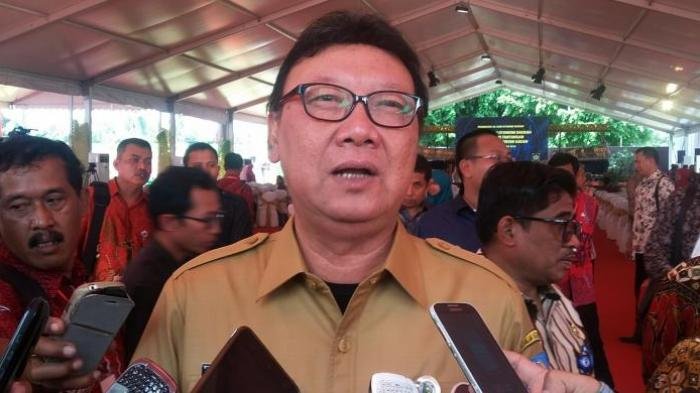 Mendagri Pastikan Ahok Diberhentikan Sementara dan Tunjuk Djarot Plt Gubernur DKI