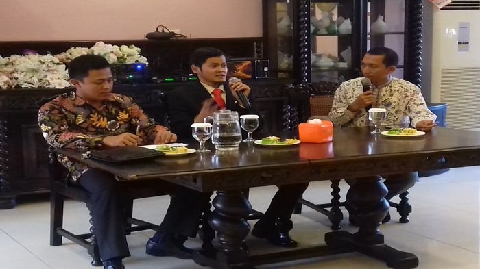 Ngobrol Pintar dan Inspiratif Bareng Fatkurohman Soal Profesi Kurator