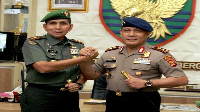 Datangi Makodam, Kapolda Sumsel Irjen Firli Langsung Disambut Pangdam II Sriwijaya Mayjen TNI Irwan